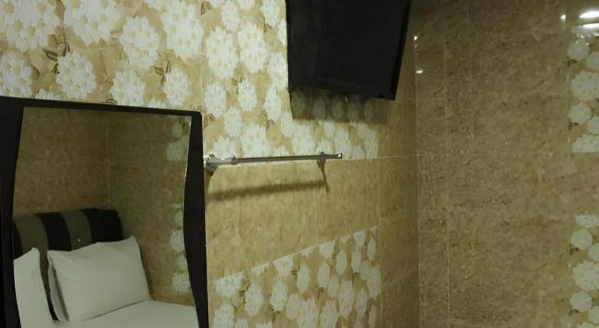 Serdang Business Hotel Seri Kembangan Exteriör bild